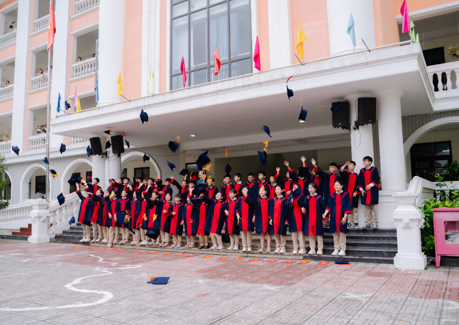 Tiêu chí chọn dịch vụ quay chụp kỷ yếu giá rẻ Bắc Ninh