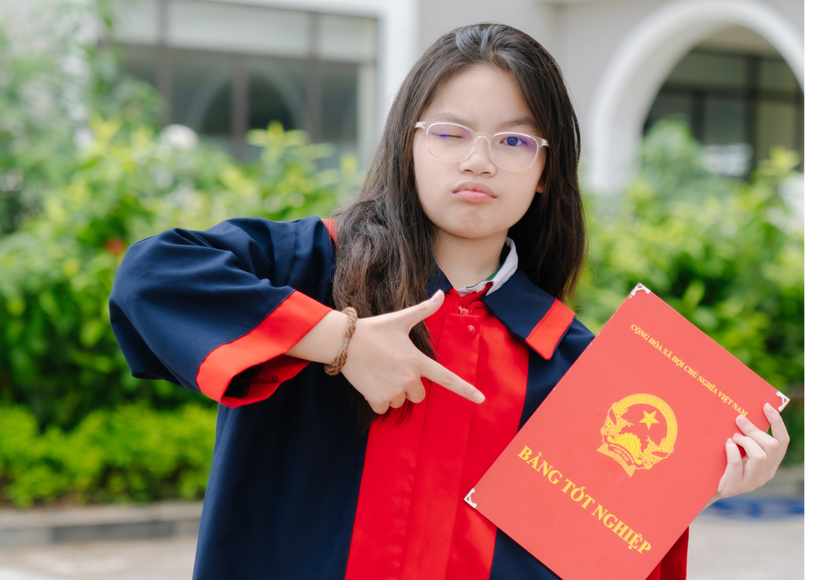 Dịch vụ quay chụp kỷ yếu là gì?