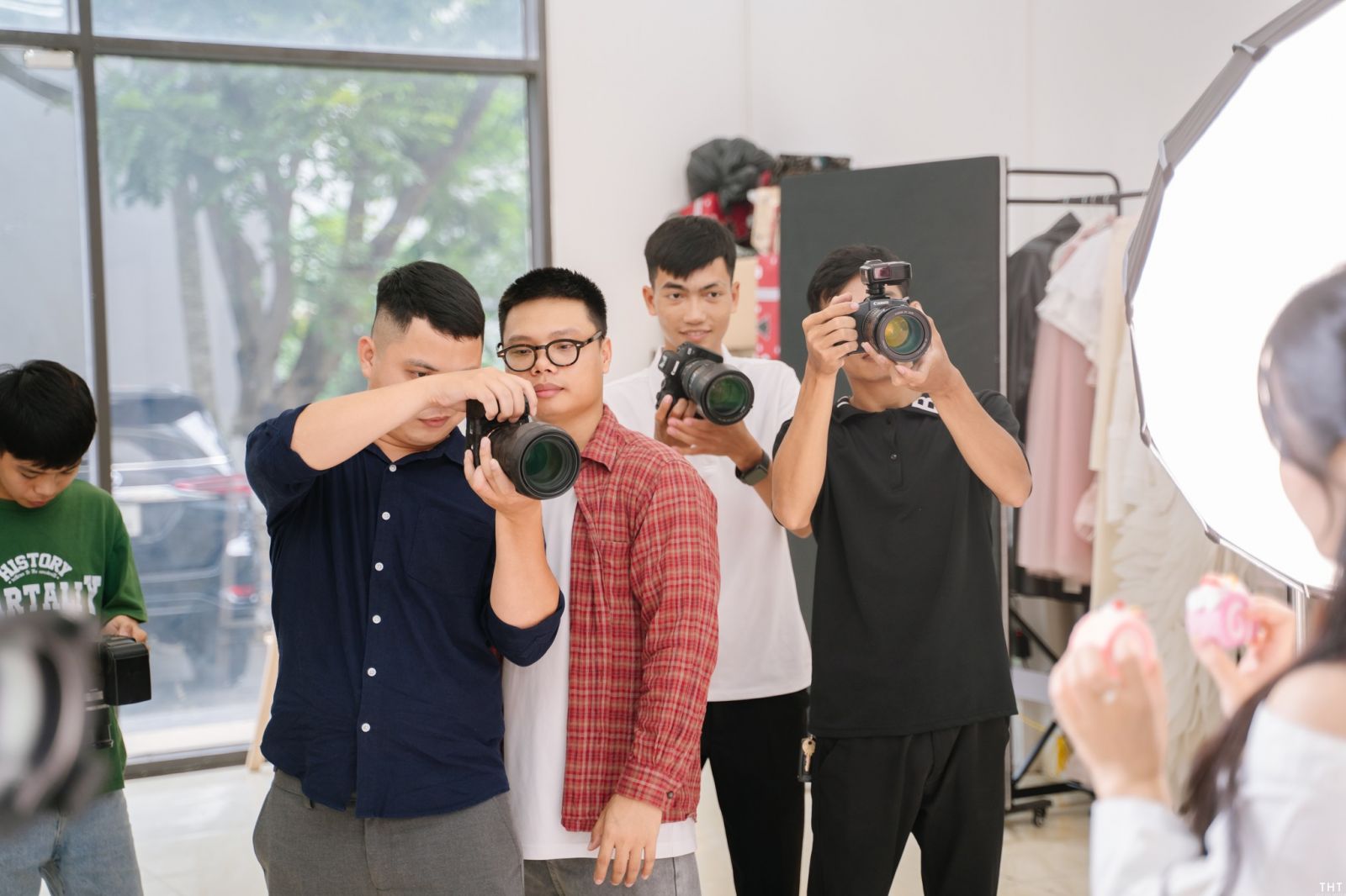 Vì sao nên chọn khóa học nhiếp ảnh chuyên nghiệp Bắc Ninh tận tâm?